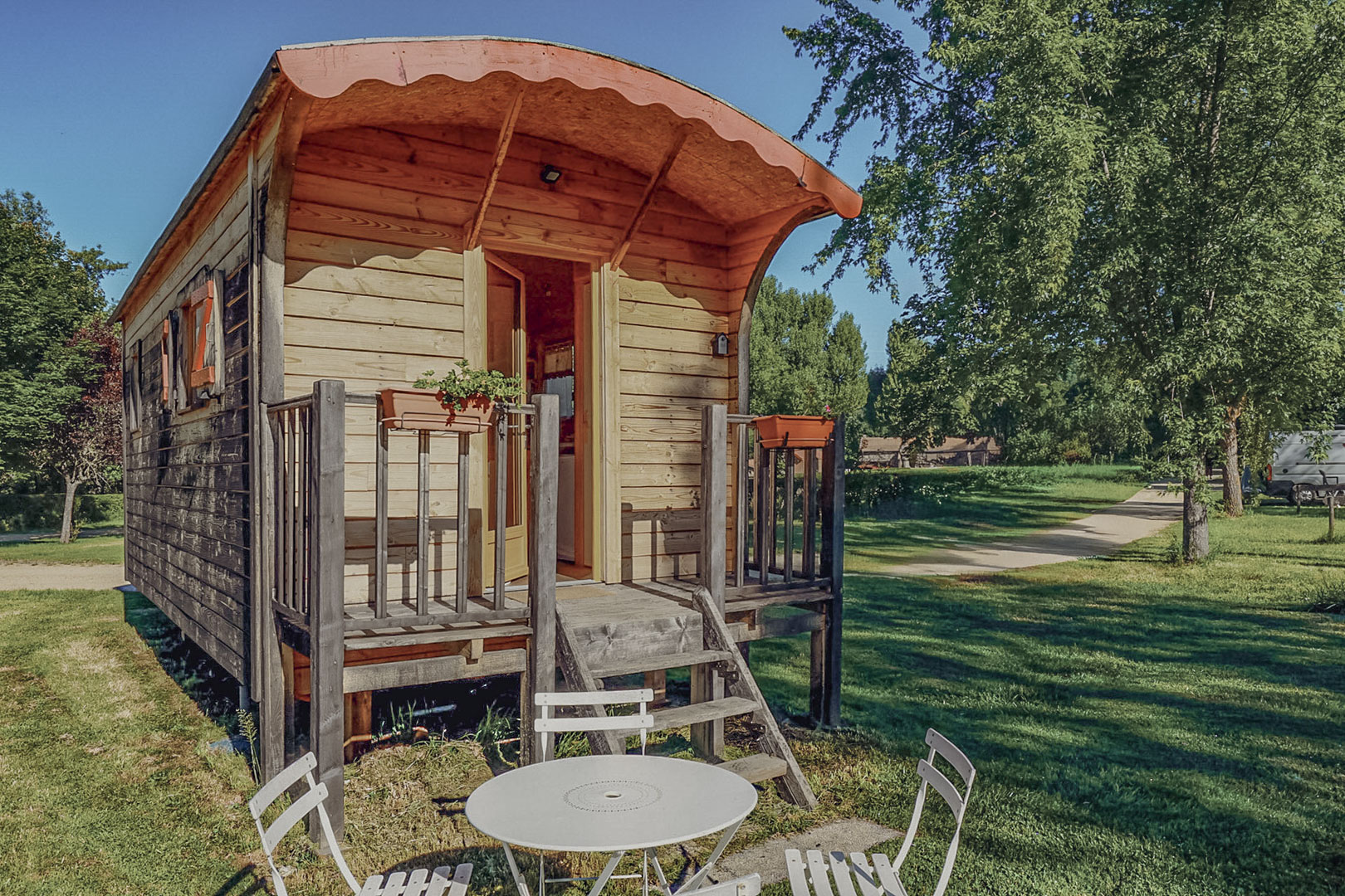 camping en nature puy en velay